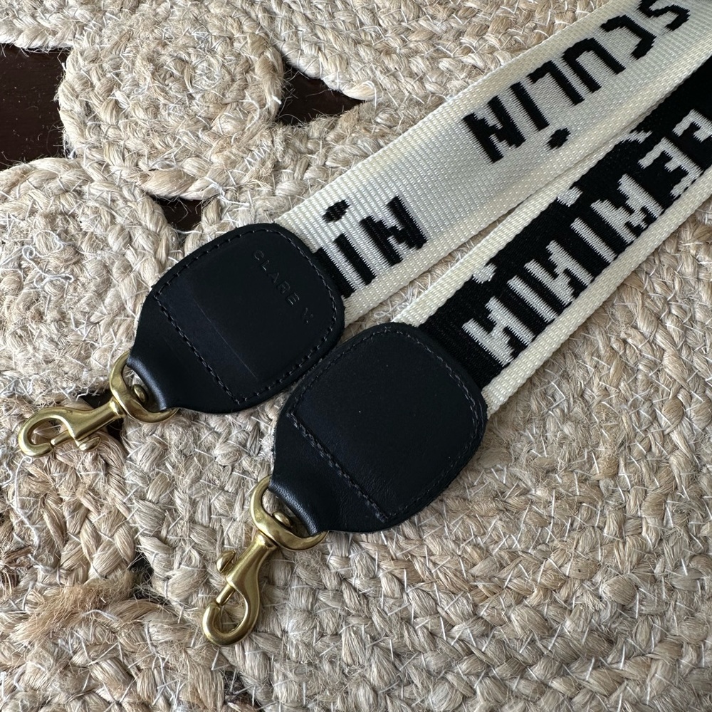 Clare V. Feminin’ Masculin strap
